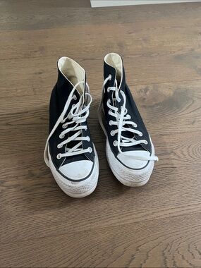 Converse Platform Black and White Low-Top Canvas Sneakers